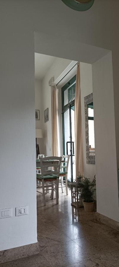 La Casina Di Ale Apartment Marina Di Carrara Ngoại thất bức ảnh